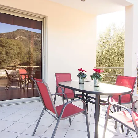 Our House Luxury Apartament *
