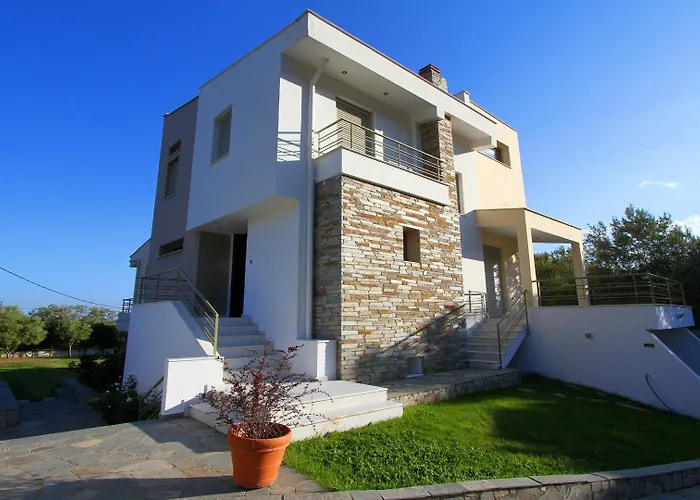 Our House Luxury * PalaiónTsiflíkion